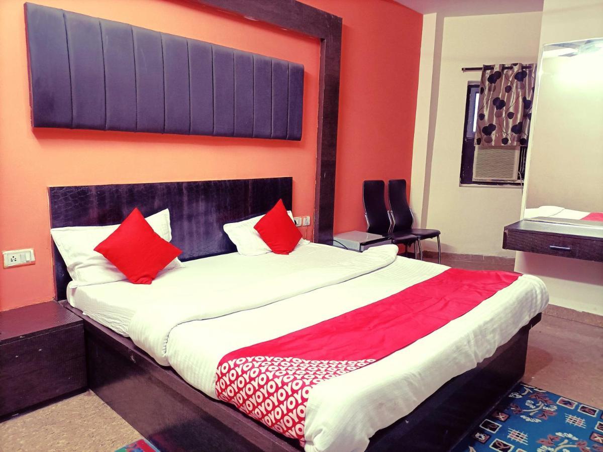 Oyo Flagship Just-9 Inn Near Sahara Ganj Mall Lucknow Exterior photo