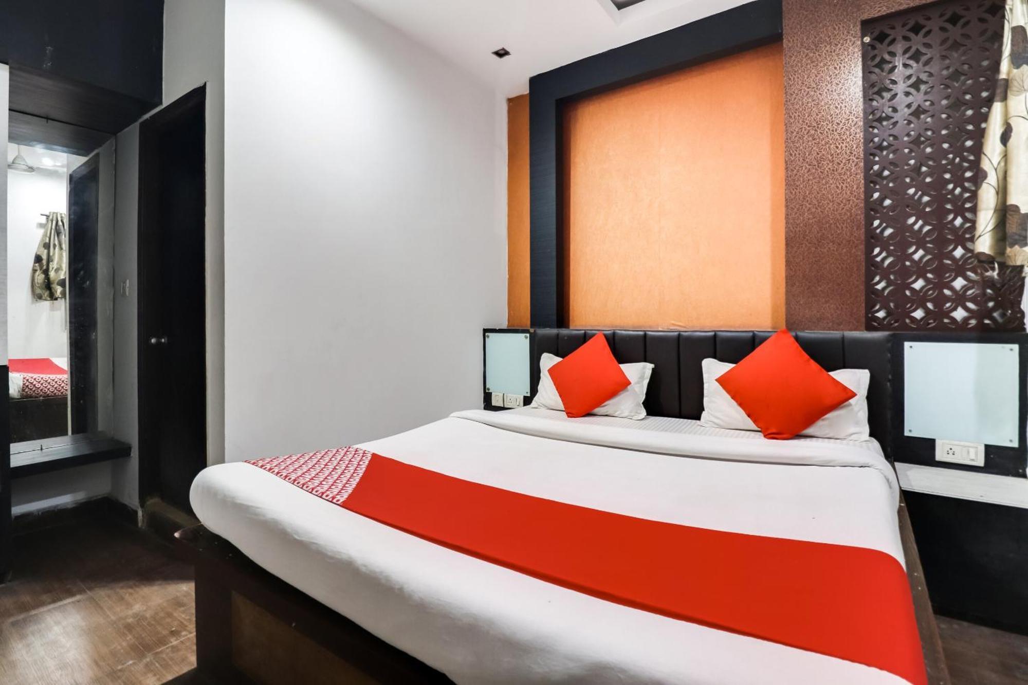 Oyo Flagship Just-9 Inn Near Sahara Ganj Mall Lucknow Exterior photo